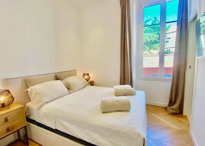 Keep In Touch 3 Bedroom/3 Bathroom/wifi Daire *