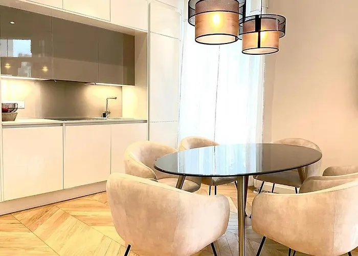 Keep In Touch 3 Bedroom/3 Bathroom/wifi *